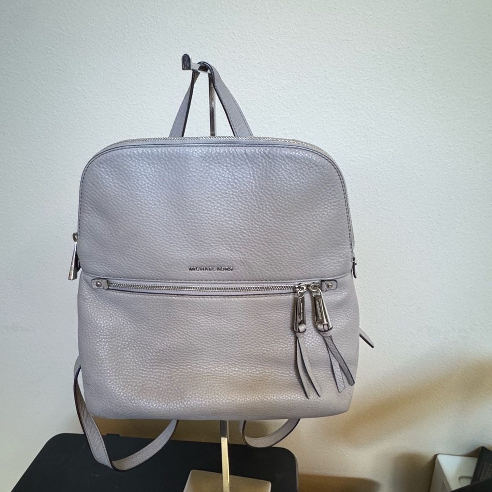 MICHAEL KORS RHEA Medium Gray Pebble Leather Backpack
